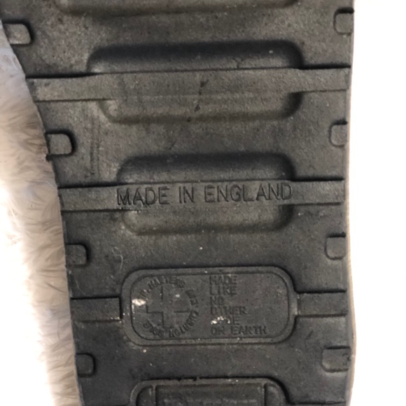 Vintage Dr. Marten’s Star Cutout Slide Sandal - Picture 5 of 6